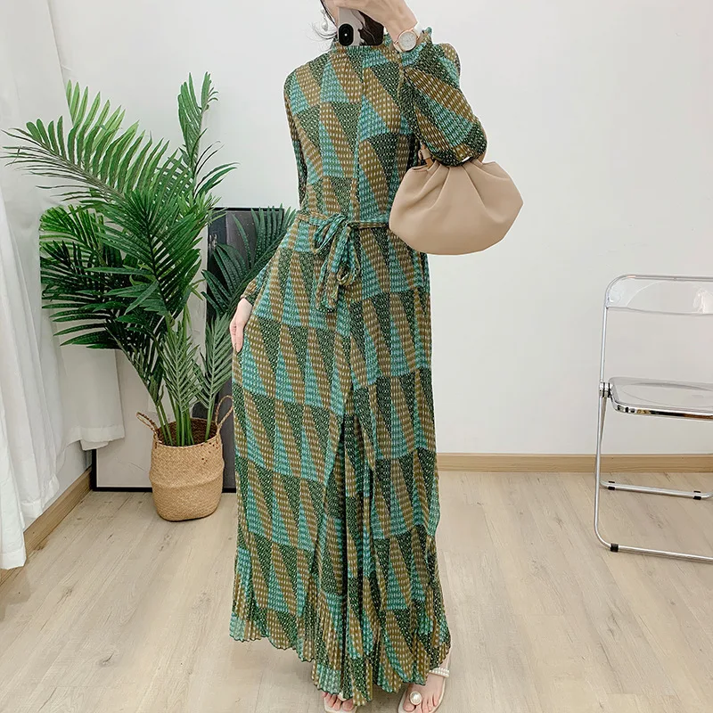 

Checkered Irregular Set 2024 Spring/Summer New Pleated Long Top+Casual Long Floor Two Piece Set for Women