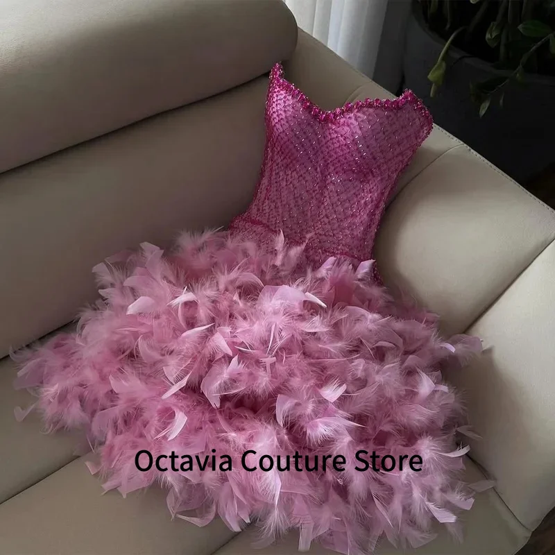 깃털 비즈가 있는 글리머 댑퍼 민소매 칵테일 드레스 라인스톤 짧은 파티 드레스 베스티도스 드 갈라 맞춤형