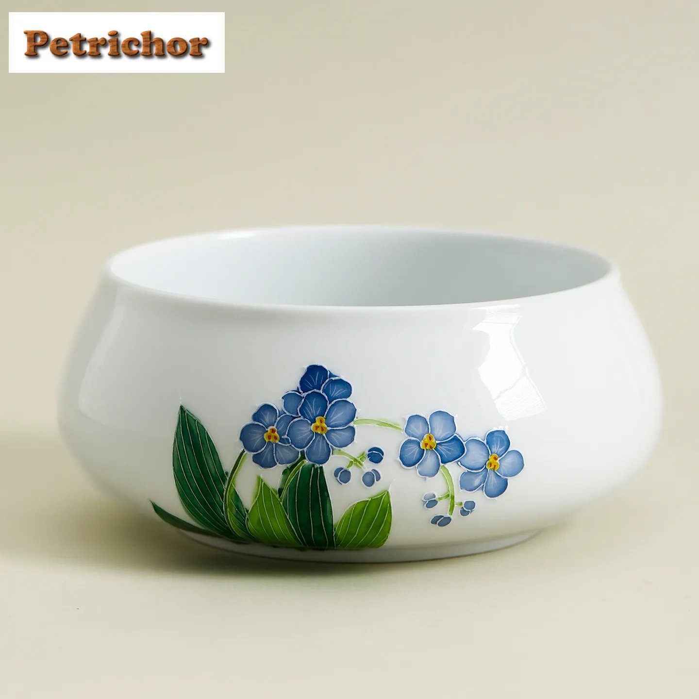 

960ml Hand-painted Forget-me-not Grass Jianshui Tea Wash Tea Garbage Can Water Washing Slag Tank Chaxi Tea Services Ornaments