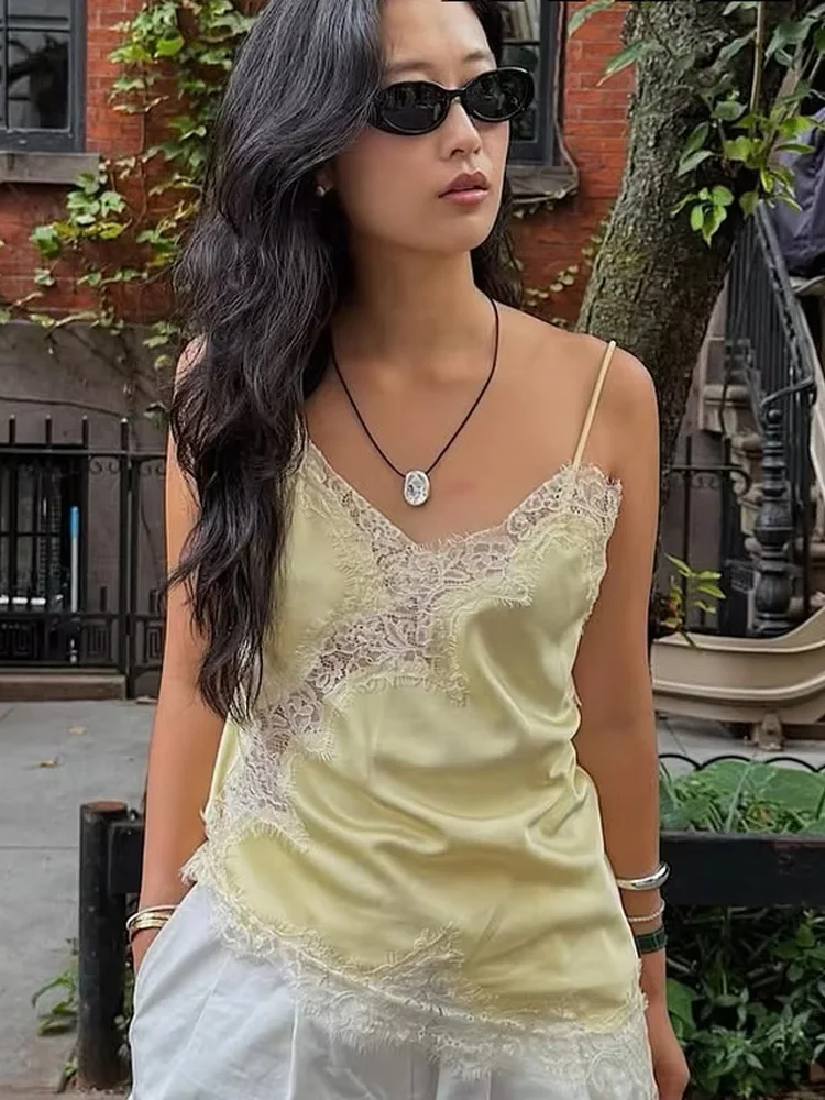 

HH Summer Women Chic Sexy Lace Spliced Suspender Tops Woman V-neck Sleeveless Backless Hollow Asymmetrical Hem Design Top