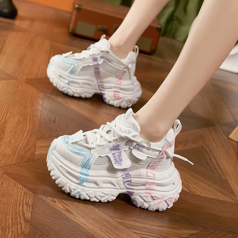 

2026 New Women's Colorful Graffiti Platform Chunky Sneakers 9CM Wedge Heel Breathable Mesh Casual Women's Height Increasing Shoe
