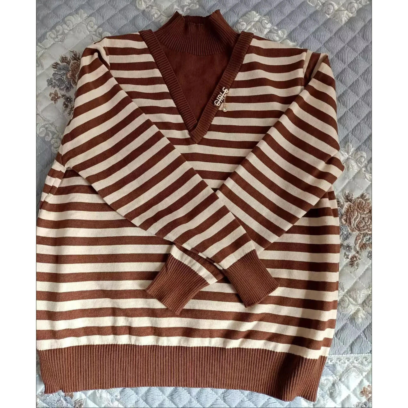 

Spring Autumn Female Half High Collar Knitted SweaterLadies Large Size Stripe Sweater Women Fake Two Pieces Pullover Knit Tops ﻿