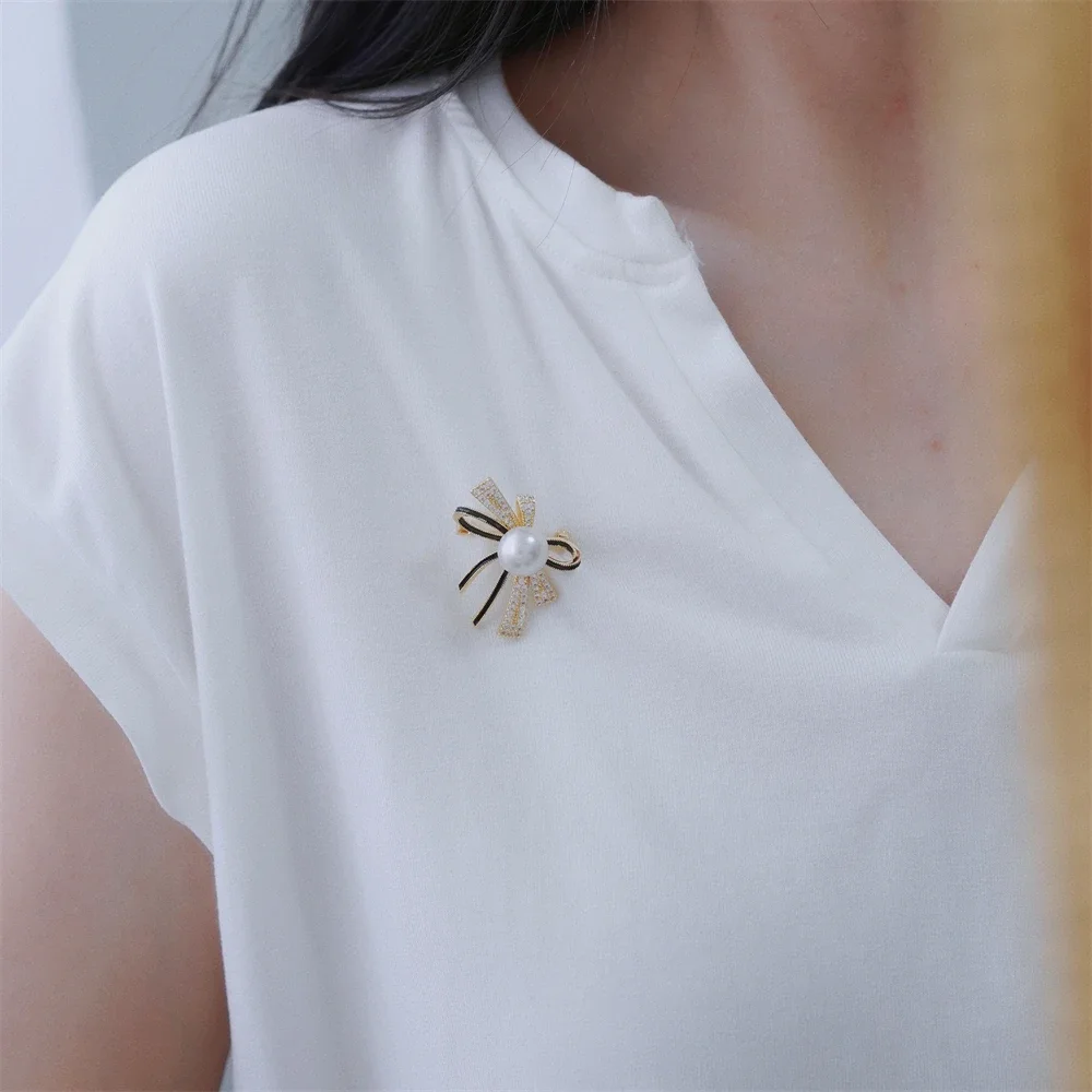 لون الذهب النحاس الزركون دبابيس عقدة ، السيدات مزاجه الصدر دبوس ، الأزياء والاكسسوارات