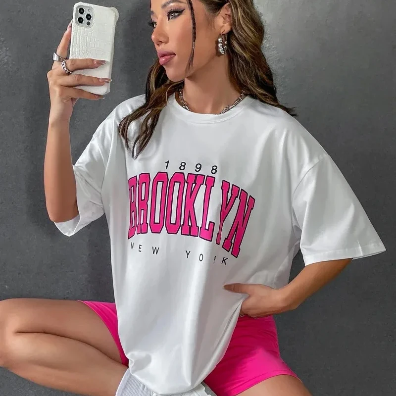 Damska koszulka Funny 1898 Brooklyn York Letter Print Unisex Black T-shirt 90s Graphic Tee Female Cute Tops Y2K Oversized T Shirt