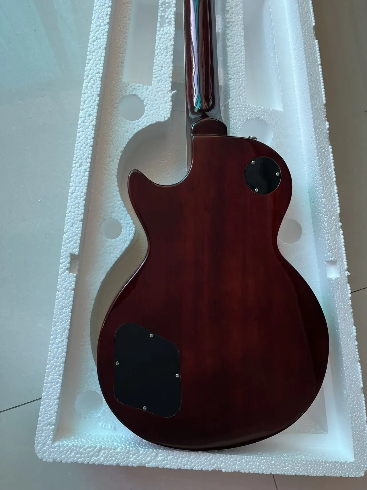 Hot Selling LP Electric Guitar, Rosewood Fingerboard, Peach Blossom Wood Body, Quality Assurance, Free Shipping ADF