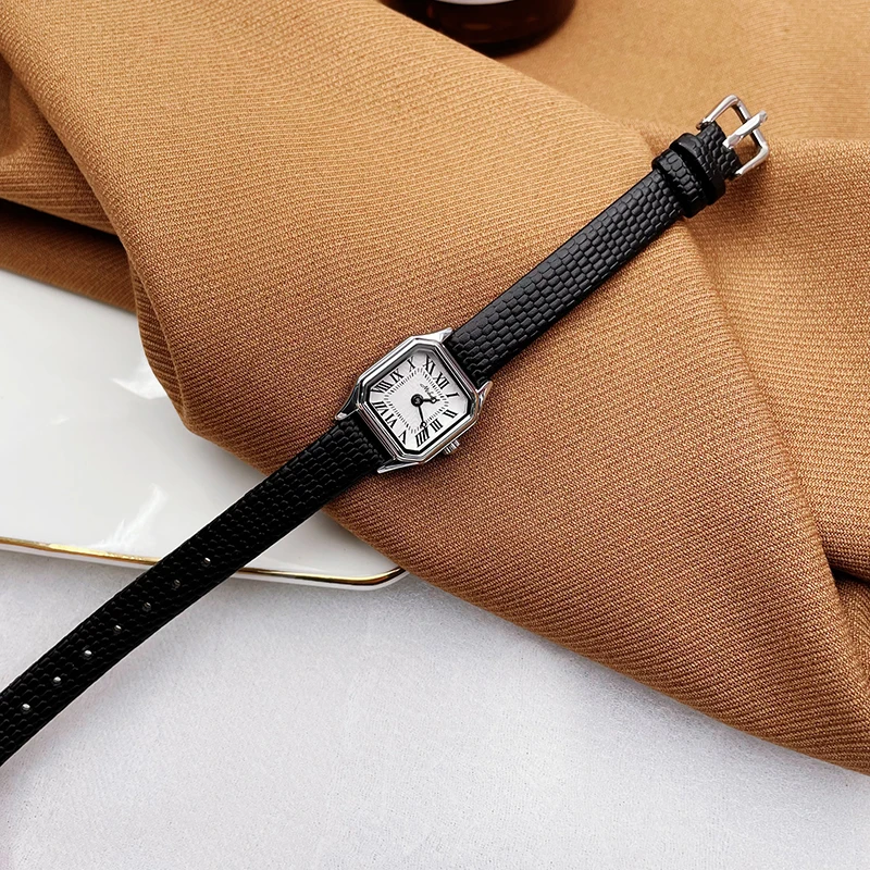 High Quality Leather Strap Wrist Watches For Women Fashion Strap Dial Analog Quartz Watch Vintage LadiesWatch Relogio Feminino