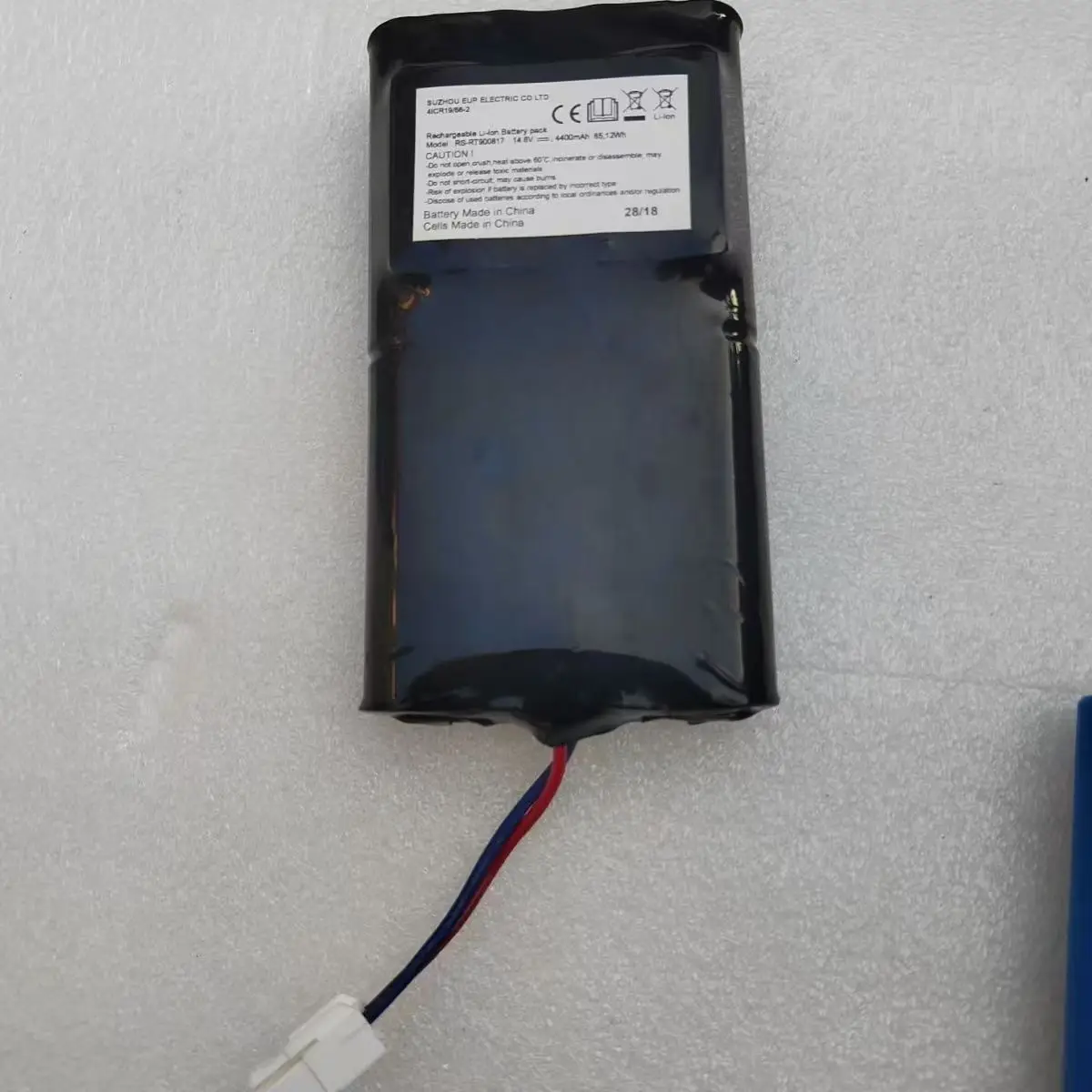 

Replacement Rechargeable Battery RS-RT900817 14.8V 4400mah for Tefal Rowenta Robot Vacuum Cleaner, Li-ion Battery Pack