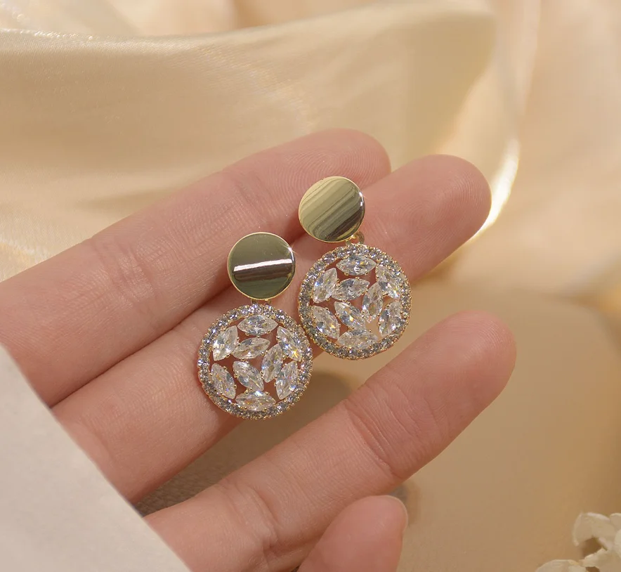 2022 new Simple design copper gold plated S925 silver needle Zircon Earrings for women Fashion Jewelry