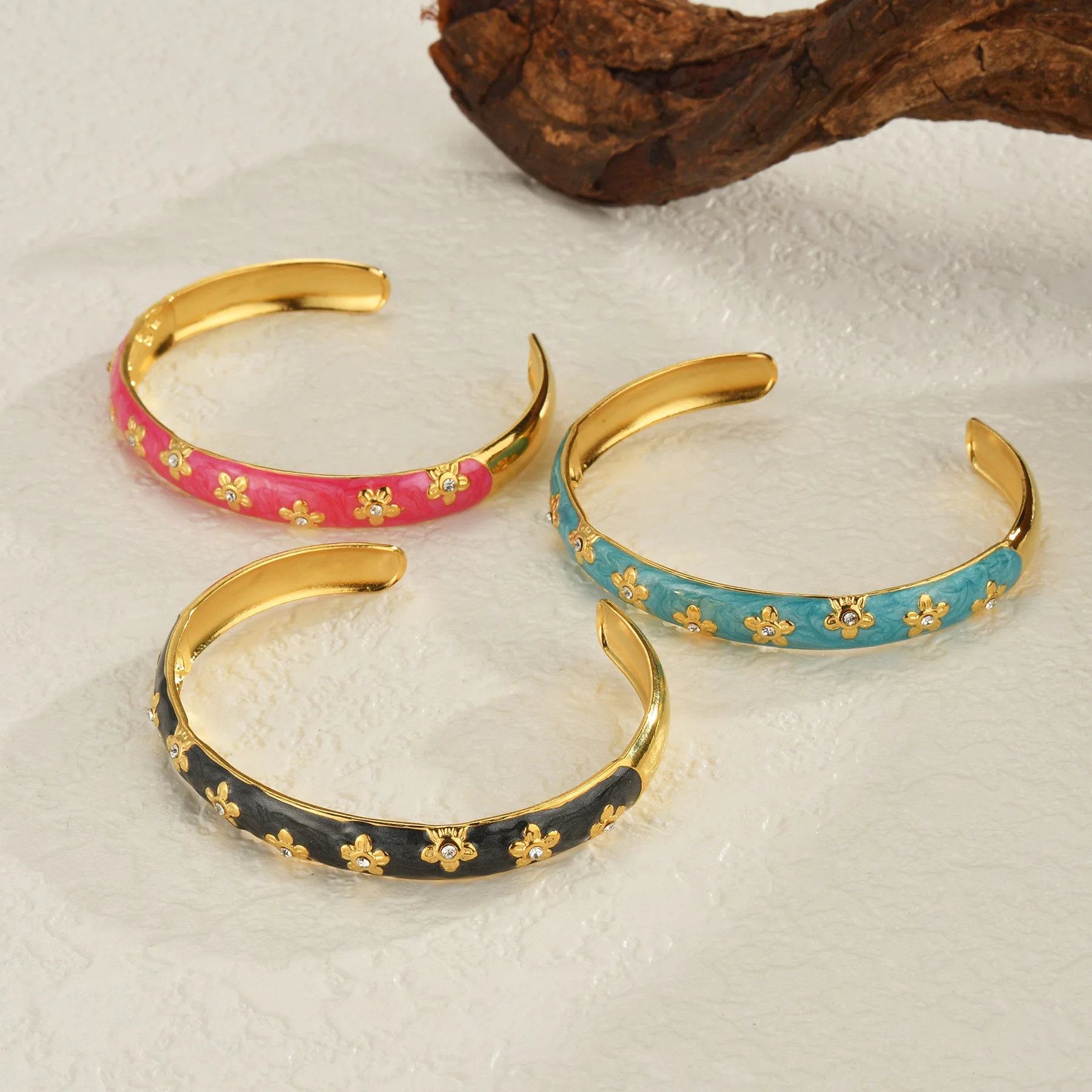 Freeteeme Fashion Vintage Gold Plated Zircon Bracelet For Women Colorful Dropping Oil Adjustable Charm Cuff Bangles Jewelry