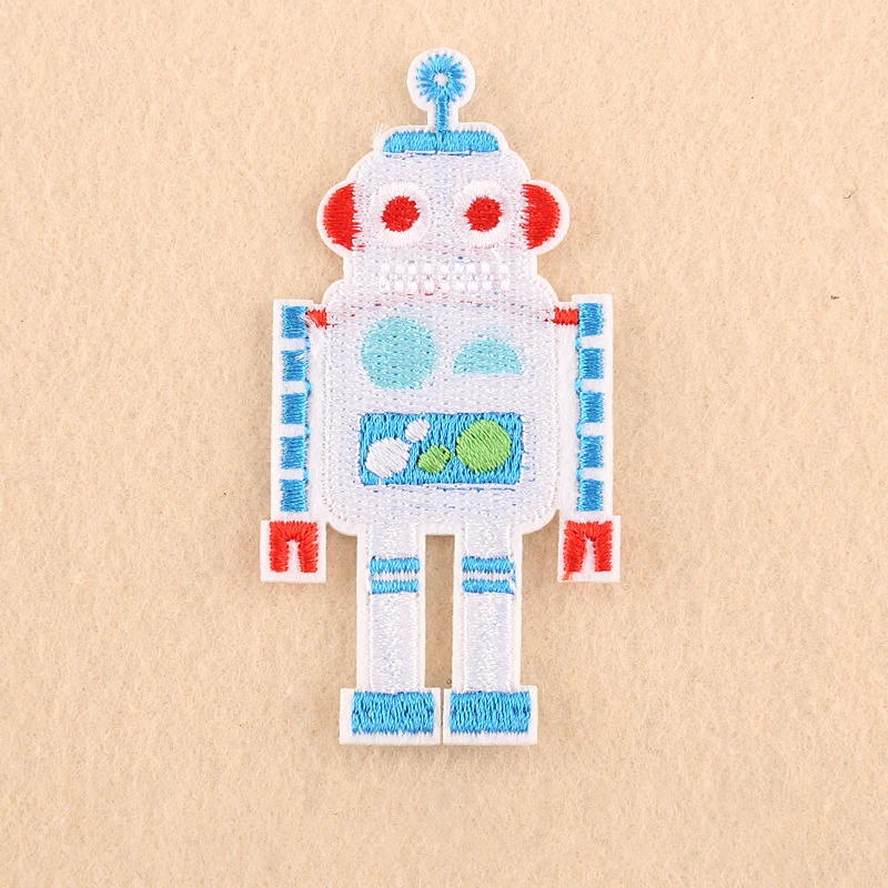 Embroidered Thermoadhesive patch Cute robot Shape Stickers Sewing Accessories Embroidery Child Clothing Iron patch