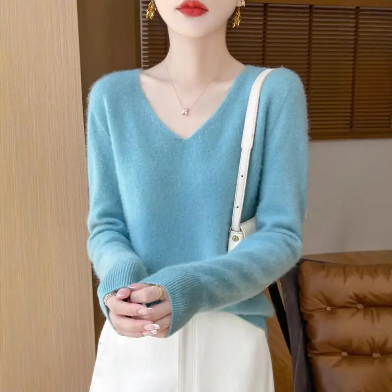 

Французский вязаный свитер с V-образным вырезом для женщин, модный и универсальный, мягкий свитер с интерьером для осени и зимы, новые стили.