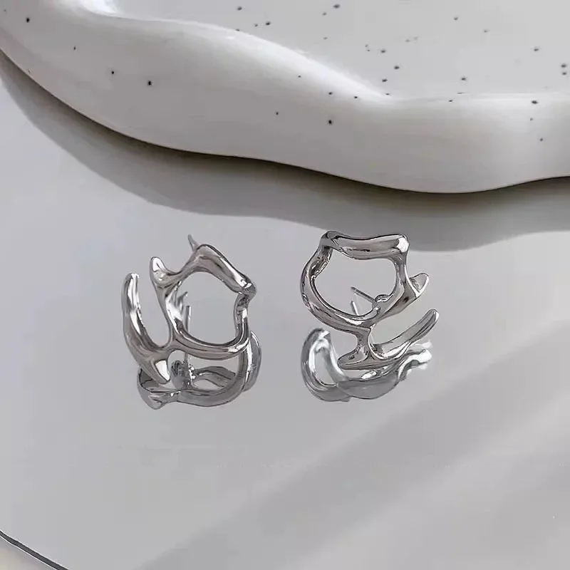 Irregular Silver Color Earring for Women Y2K Punk Fashion Geometric Metal Stud Earring Clip Trendy Party Jewelry Gift