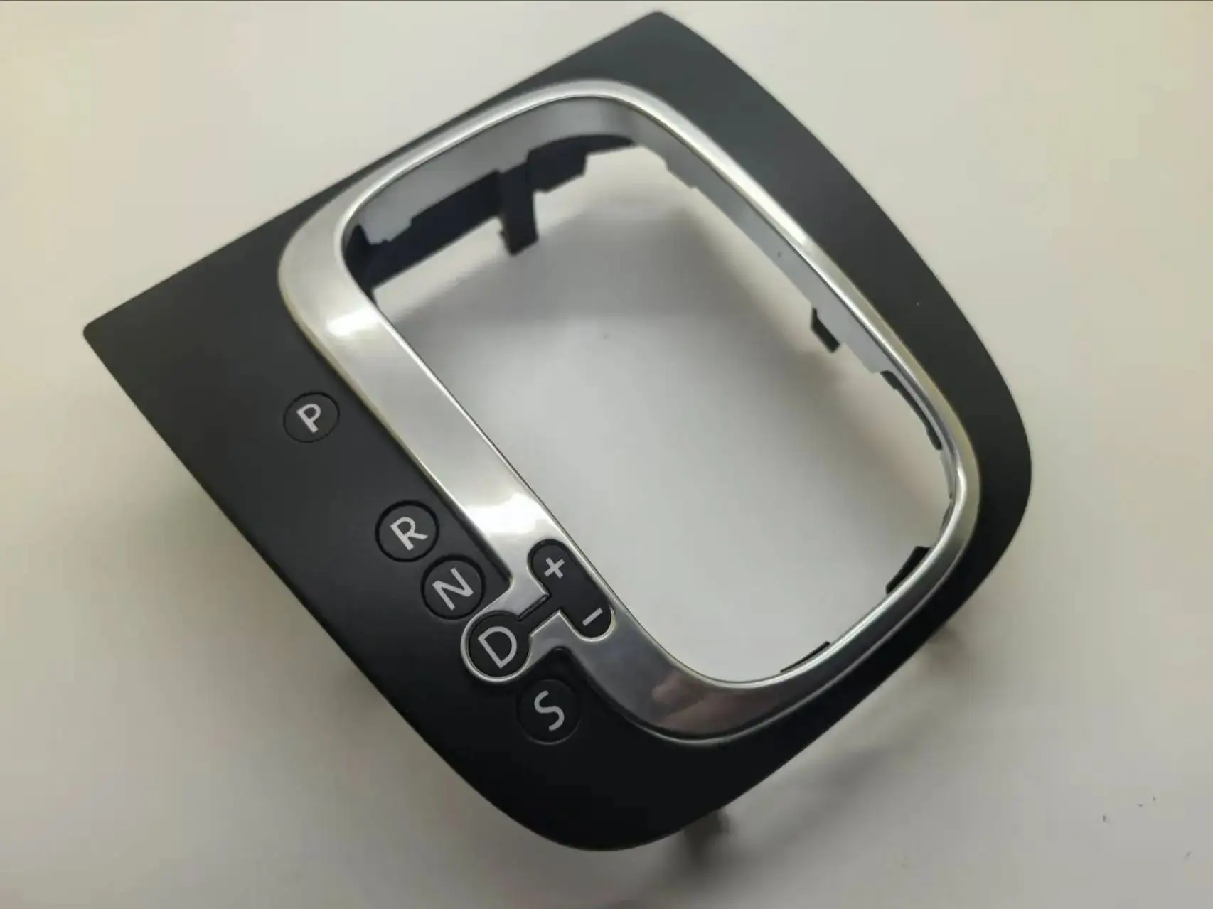 

Matte black DSG Shift Base Frame Gear Knob Panel LHD For MK5 Golf GTI / R32, MK5 Jetta GLI, MK6 Golf GTI / R, New Scirocco MK3