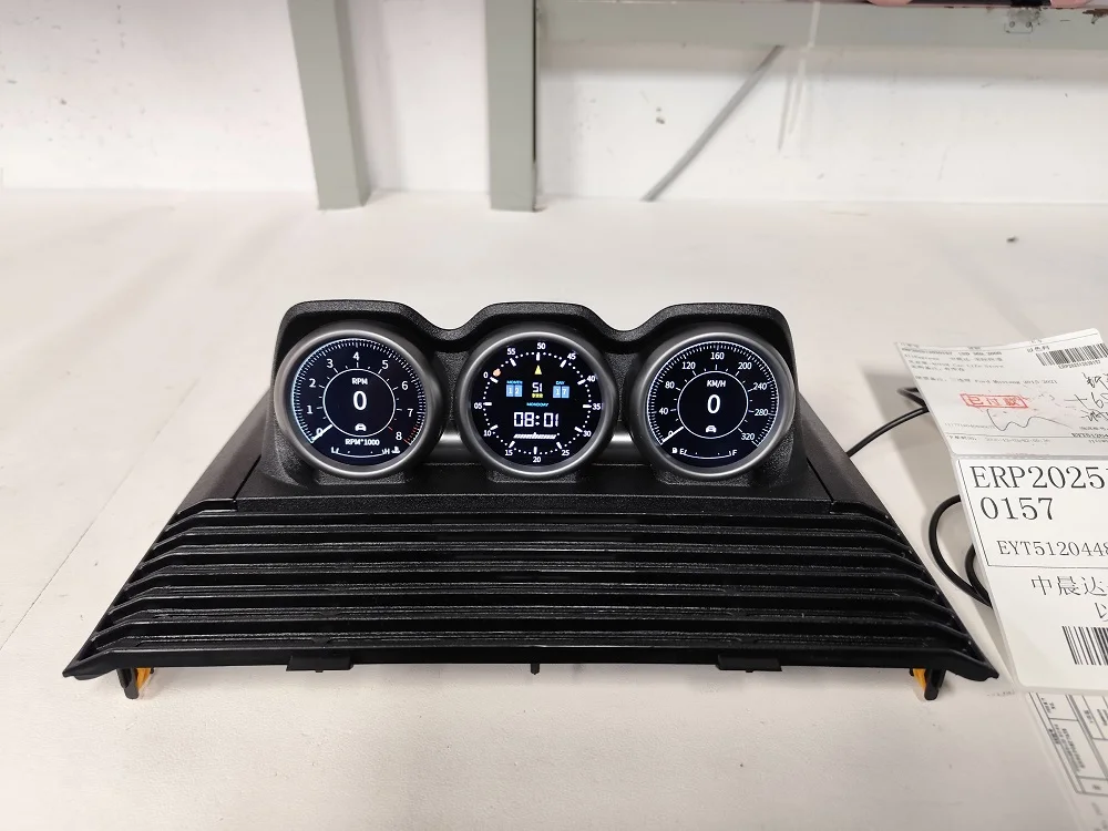 

Автомобильные аксессуары для Ford Mustang 2015-2023: приборная панель с высокоточным измерением расстояния (км/миль)