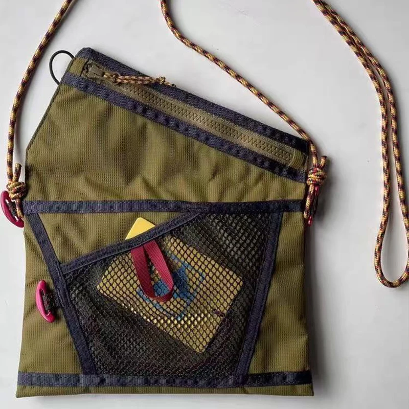 

Ultra-Light Unisex Crossbody Sling Bag Waterproof Hollow Mesh Contrast Color Shoulder Bag for Travel & Cycling Messenger Bag