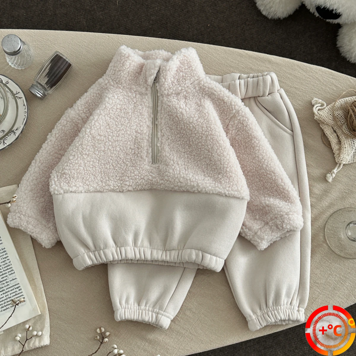 

2Pcs/Set Baby Boy Girls Color Blocked Lamb Wool Long Sleeved Sweatshirt+sports Long Suit for Autumn and Winter Baby Clothes