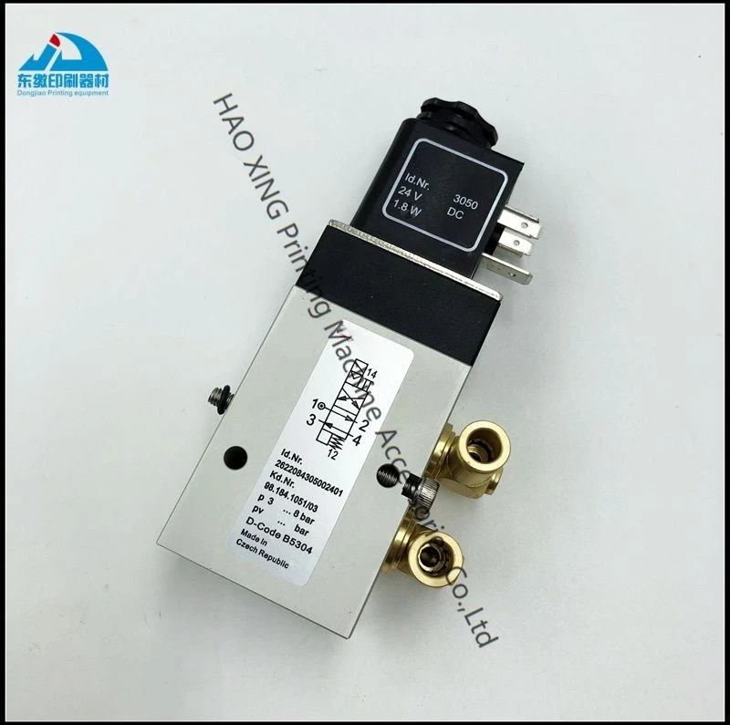 Suku Cadang Mesin Cetak Offset 98.184.1051 Katup Solenoid untuk Suku Cadang Heidelberg SM102 CD102 Katup Solenoid Berkualitas Tinggi