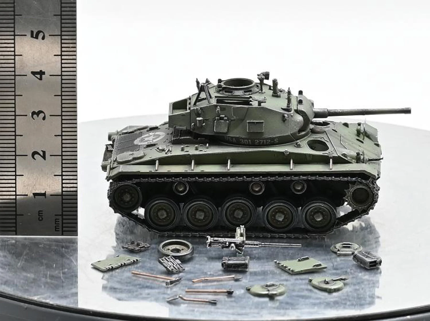 SAEI A.M 1/72 American M24 Xiafei Finished Model Ornaments Small accessories need to be glued