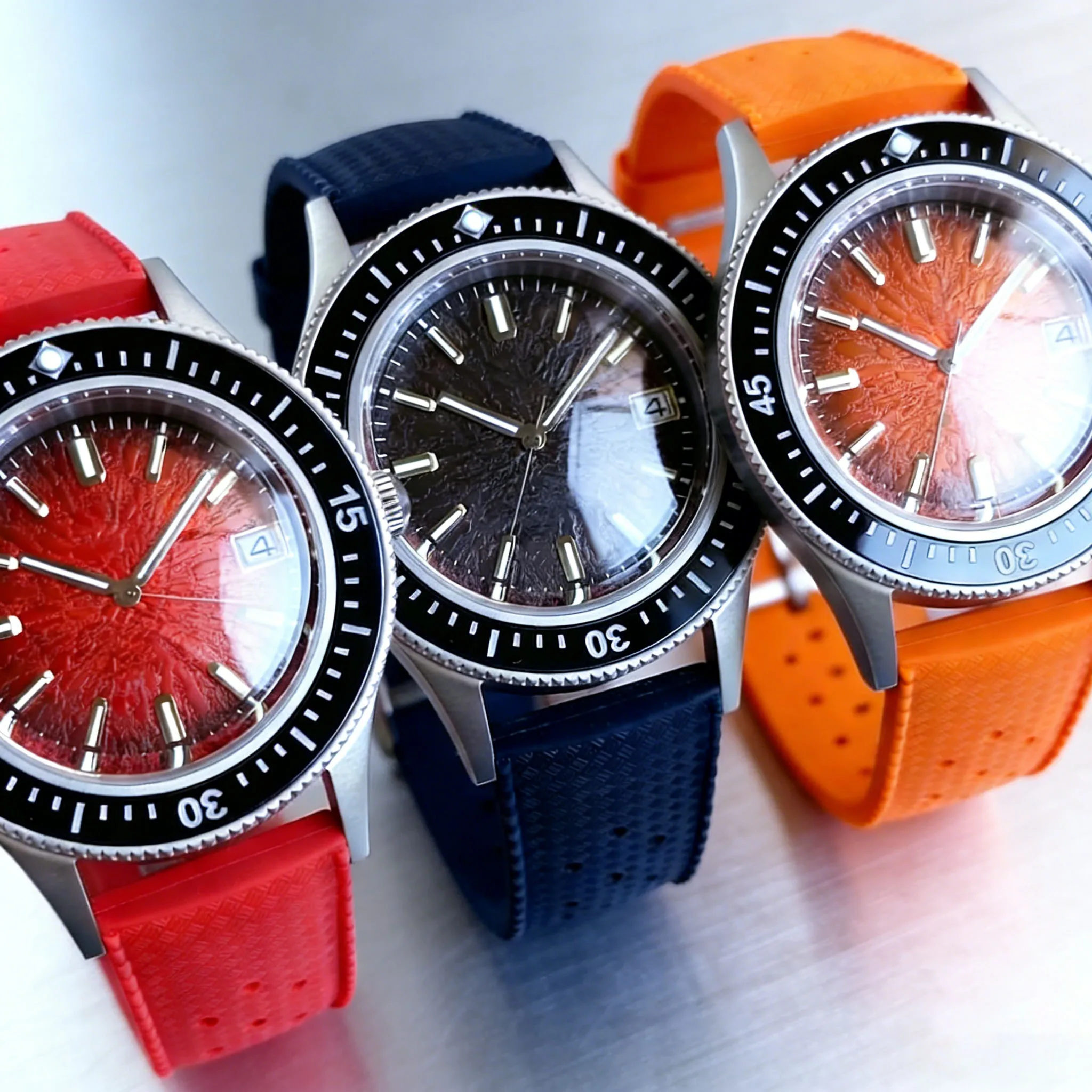 

50-Fathoms 40mm Men Watch Dome Sapphire Glass 100m Waterproof Multiple Colors Dial Luminus Japan NH35A Automatic Movement Rubber