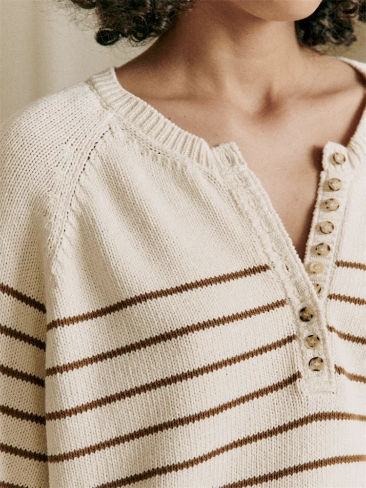 

French Women's Striped Knitted Sweater Half Open Buttons Knitwear Pullovers Female Round Neck Jumper for Autumn Winter