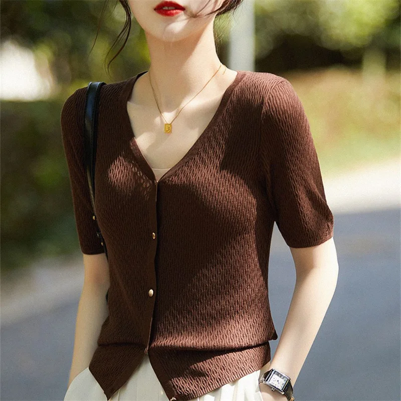 

French Temperament hollow out ice silk short sleeve sweater cardigan female summer new thin loose jacket