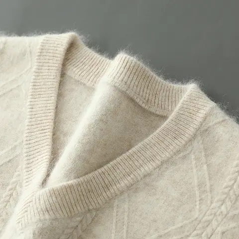 Autumn 100%Pure Mink Cashmere Knitted Waistcoat Men's V-Neck Loose Jacquard Vest Sweater Fashion Warm Sleeveless Bottoming Shirt