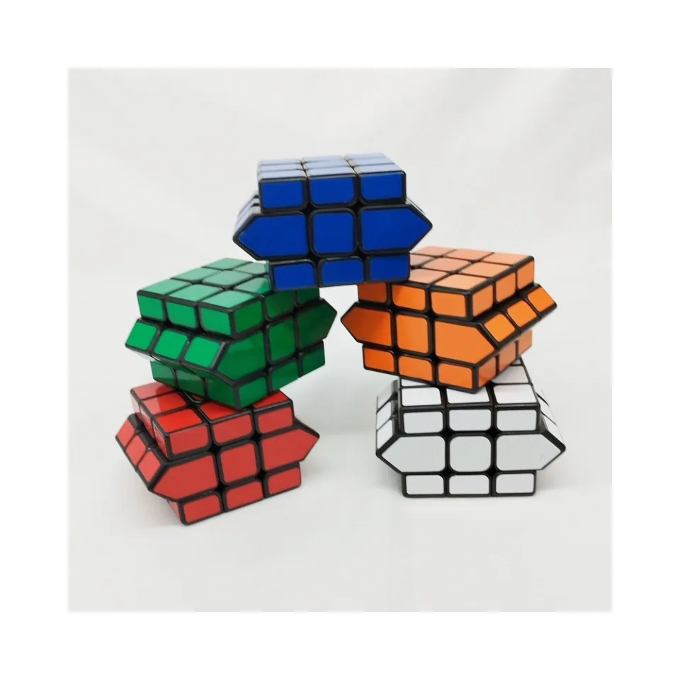 Children's Puzzle Toy 3x3x3 Creative Flying Disc Magic Cube Toys Model Children's Stress Relief Toys Three-order Magic Cube Toys