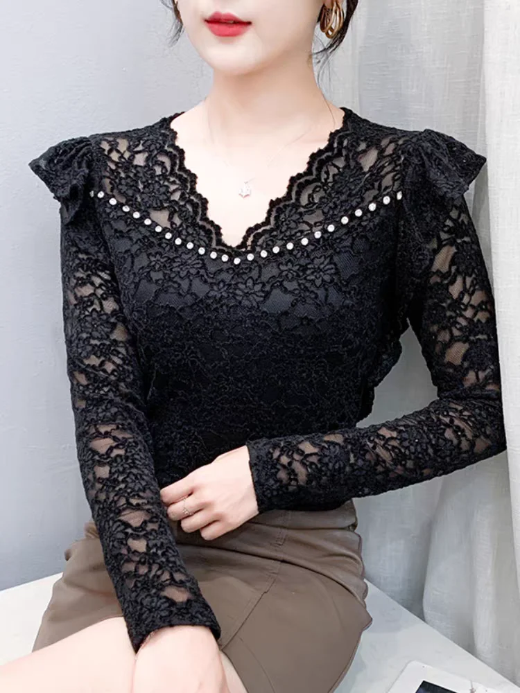 Women's Slim Fit Red Long Sleeve Top with Delicate V-Neck Lace Detail, Ideal as a Layering T-shirt for Spring and Autumn