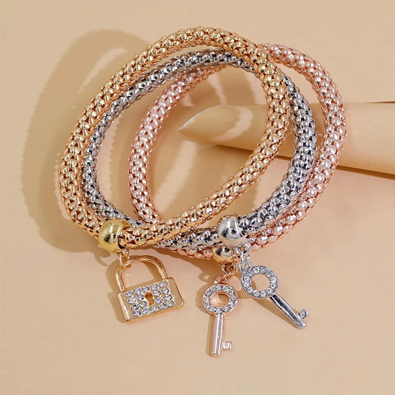 3-teiliges Set Herz-Schloss-Schlüssel, Musikzeichen, Charm-Armband, Eule, Rosévergoldung, silberfarbene Kette, Owm-Charm-Armreif, Schmuckset – Detail 9