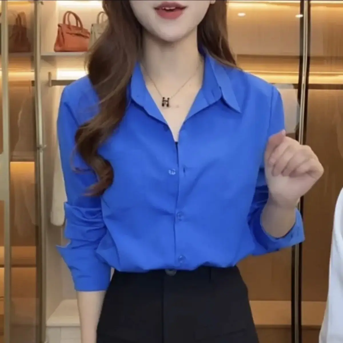 

Klein Blue Long Sve irt Profional Commute Workwear Women Spring Autumn New Gentle Sle Layering Interview Top