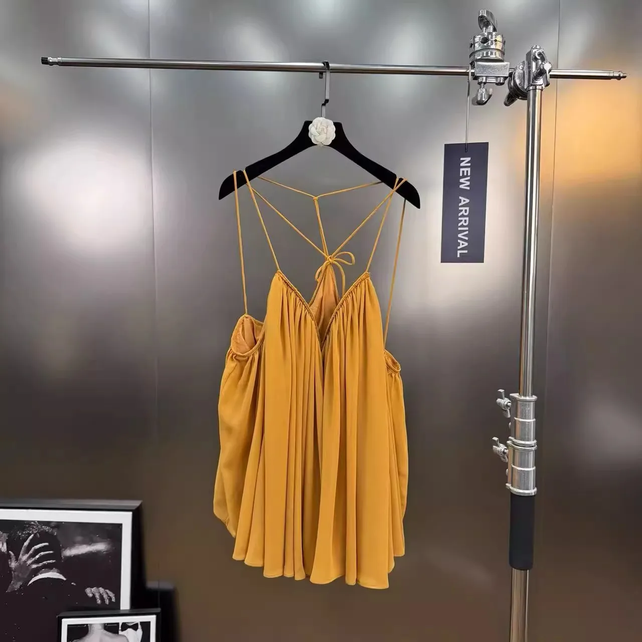 

Summer Top Cross Strapless New Fashion Sexy Loose Blouse Camisole Vest Casual Holiday for Women High Street Beach