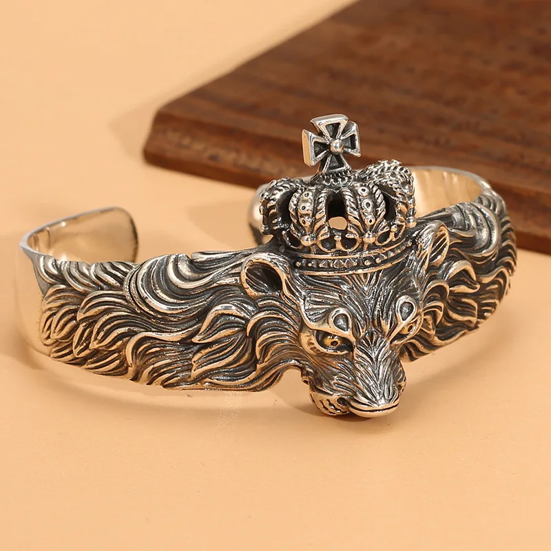 

Crown lion's head open-ended bracelet S925 sterling silver domineering personalized Thai silver retro hipster punk bracelet