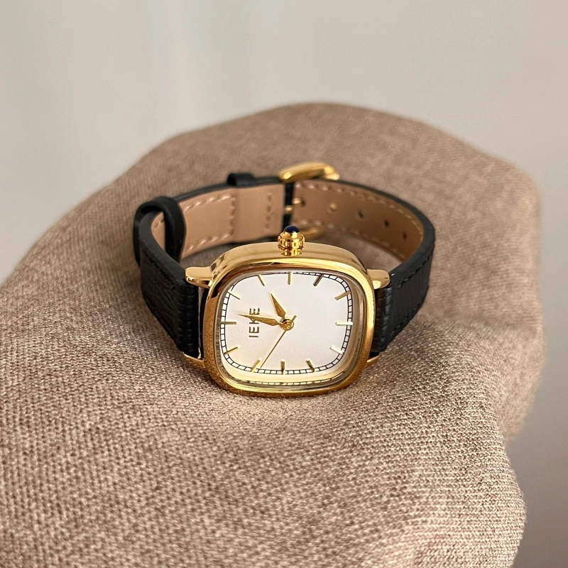 2025 waterproof quartz watch birthday gift Korean temperament classic trend women's watch elegant and simple