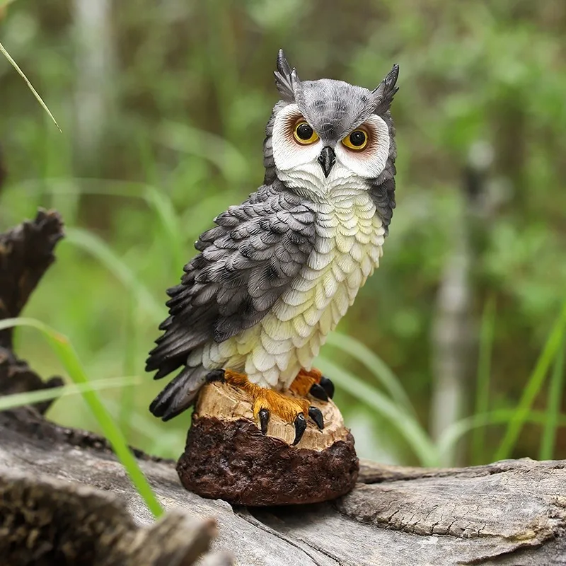 Resin Bionic Owl Ornaments Outdoor Porch Decorative Figurines for Portico Courtyard Animal Item Garden Sculpture Gift