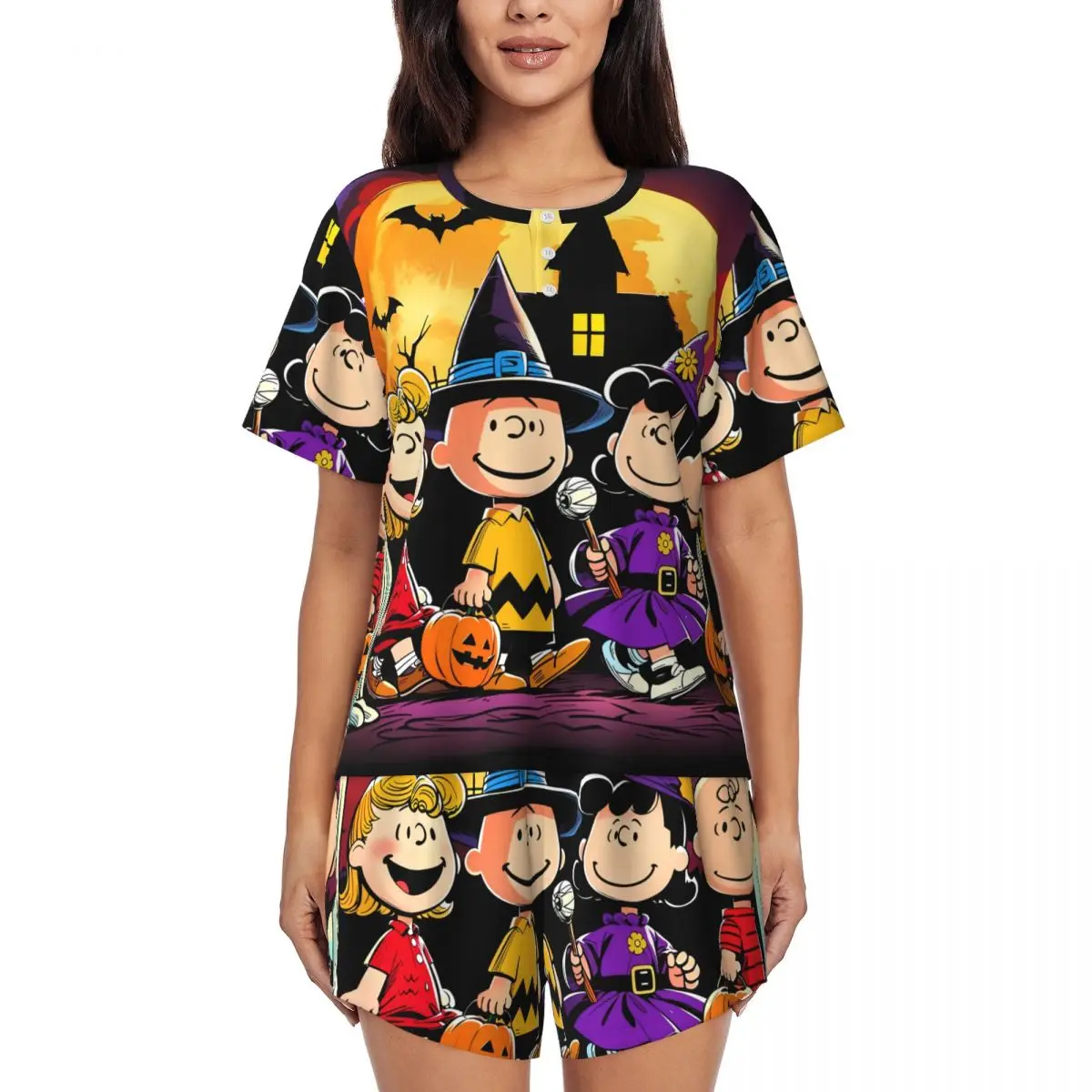 

Пижамный комплект Snoopy на Хэллоуин на заказ, женская одежда для сна из 2 предметов с короткими рукавами, домашняя одежда, комплекты шорт PJS