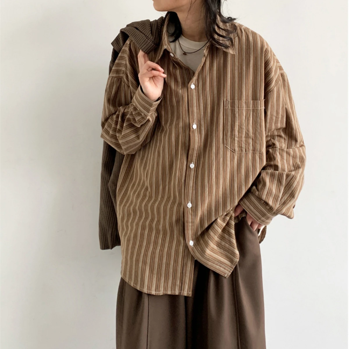 Korean Fashion Brown Striped Shirt For Men Women Clothing Kpop Preppy Couple Long Sleeves Streetwear Loose Thin Tops Hip Hop