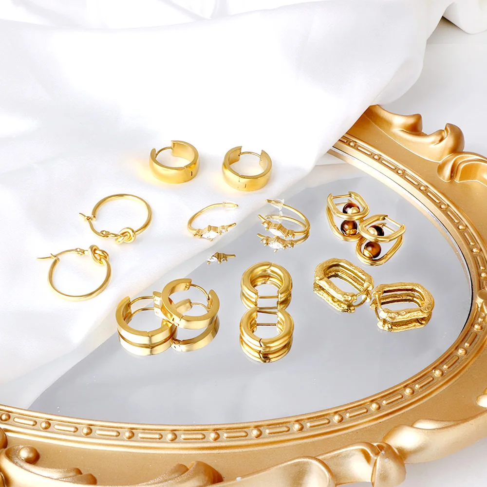 LUXUSTEEL Punk Mini Slim Small Huggie Hoop Earrings for Women Men Golden Color Stainless Steel Round Unisex Ear Piercing Jewelry