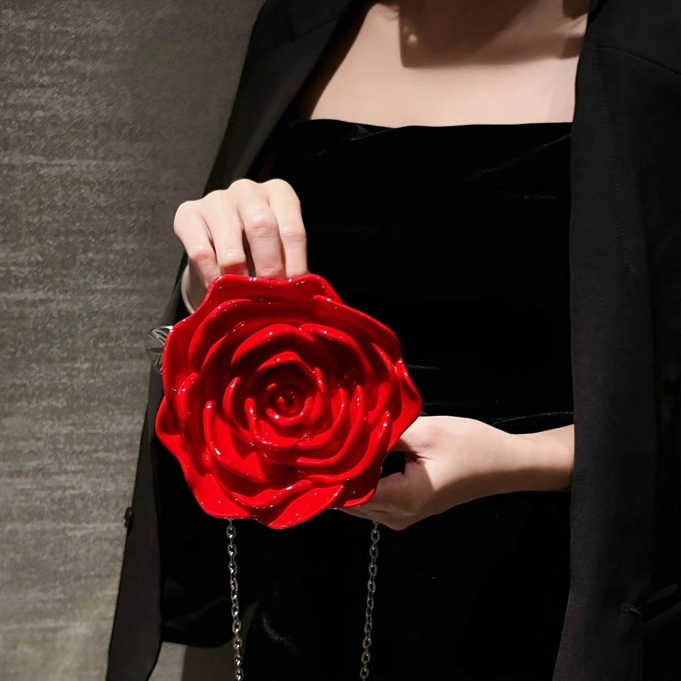 

Модный розовый акриловый клатч для женщин, дизайнерская цветочная коробка, сумки через плечо, роскошные вечерние кошельки на день Святого Валентина