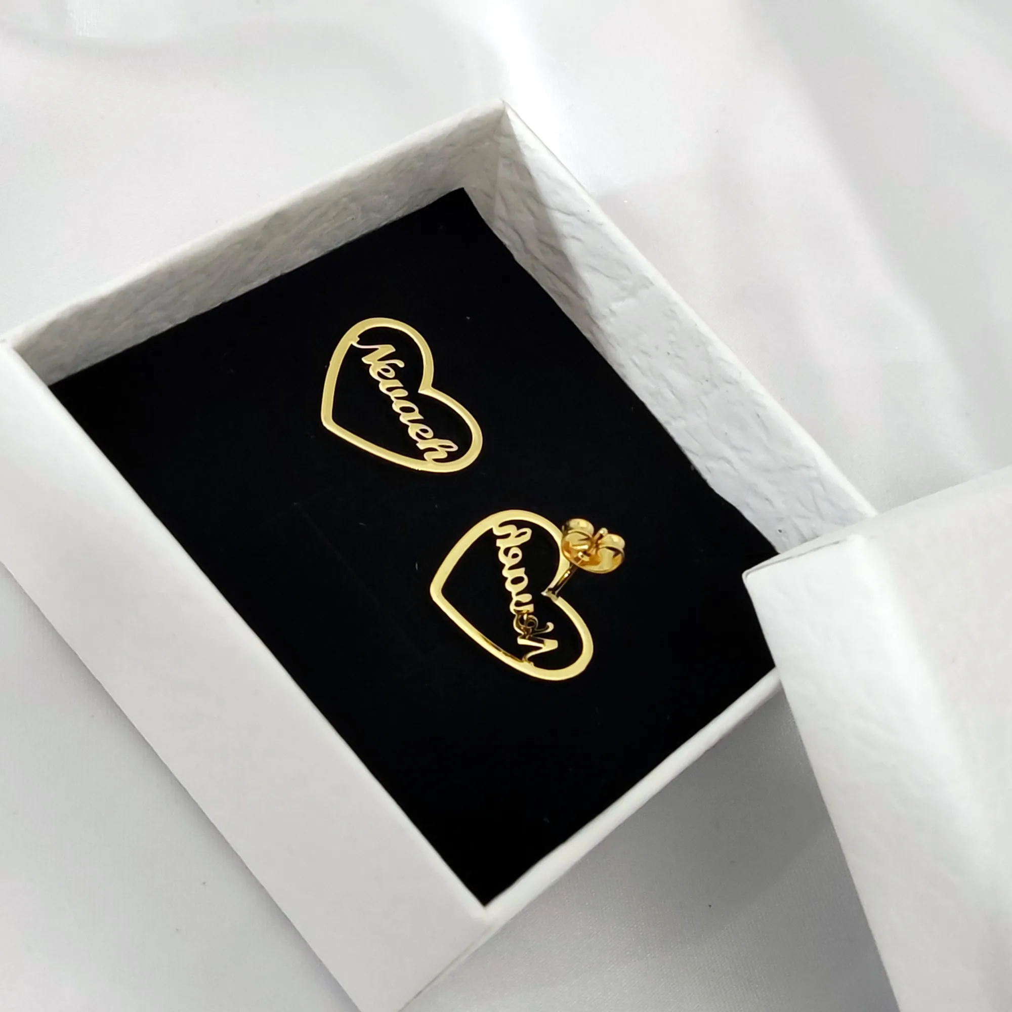 DUOYING-pendientes de corazón de identificación de bebé, aretes personalizados con nombre, perno prisionero de acero inoxidable, oro de 18K, regalo