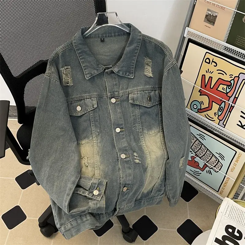 

Мужская куртка оверсайз: утепленная, фосфоресцентная, в стиле стимпанк, серебристая, с натуральной вышивкой, городская, с меховыми элементами, карго, хлопковая, декорированная