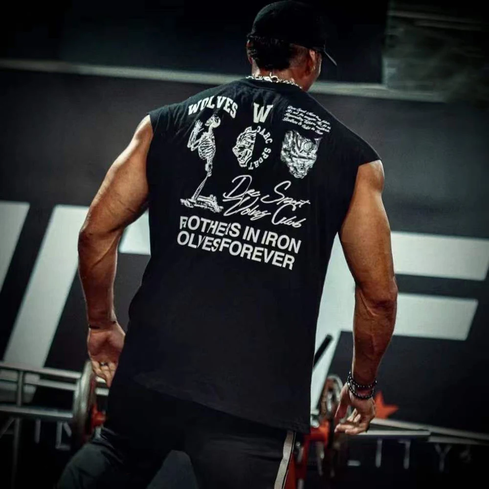 

2024 New Bodybuilding Fitness T-Shirt Mens Waistcoat Half-Sleeve American Training Vest Trendy Sport Retro Quick-Drying Men Vest