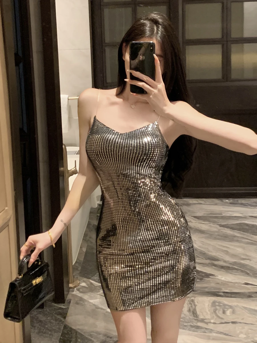 Sexy Spicy Girl Lace Trim Sequin Slim Fit Design Sense Butt Covering Dress Shoulder Strap Net Diamond Top Set Short Length