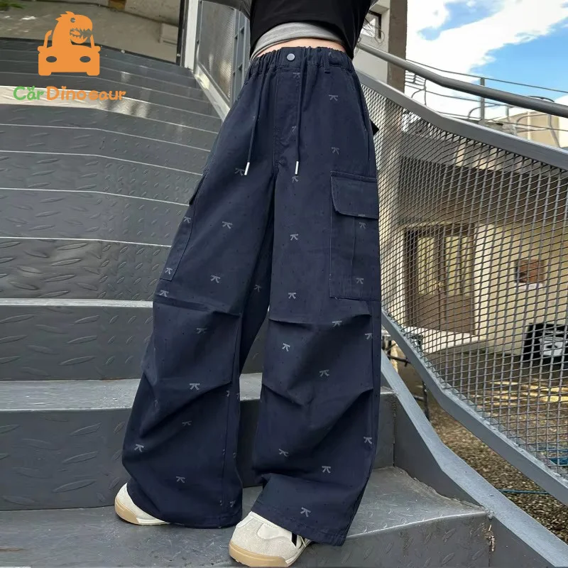 

Детские брюки-карго 2026: Новинка весны-осени, повседневные, универсальные, эластичные, милые, с вышивкой, широкие штанины, для подростков и детей