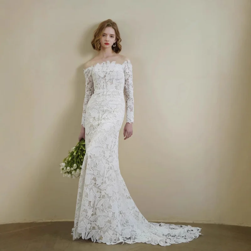 

French Lace Elegant Off-Shoulder Long Sleeve Mermaid Slimming Bride Outdoor Lawn Wedding Travel Shoot Outfit Wedding Dress