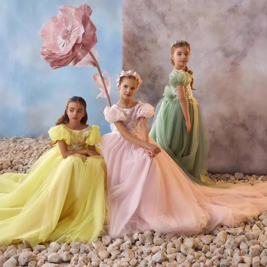 

Flower Girl Wedding Dress Yellow Princess Dresses New Bow Round Neck Trailing Skirt Graduation Prom Evening Gowns Customized