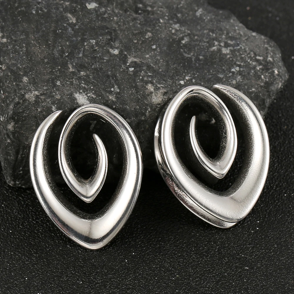 Twolobes 2PCS Spiral Simple Saddle Plugs Hangers Tunnels Gauges for Stretched Lobe Ear Piercing Women Body Jewelry Dilations