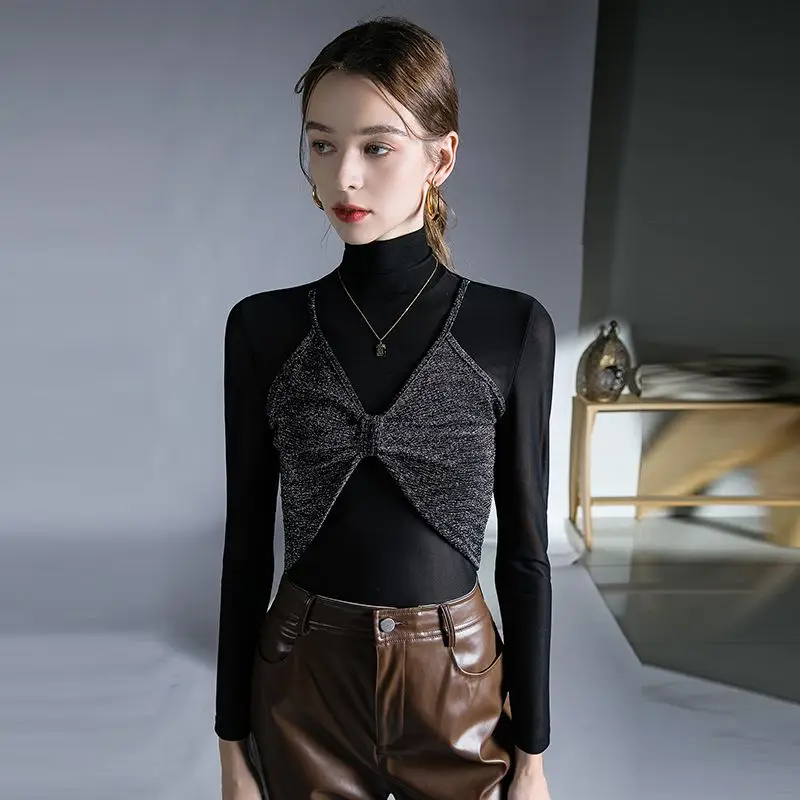 Niche อินเทรนด์ออกแบบปลอมเสื้อสองชิ้นในฤดูใบไม้ผลิใหม่เซ็กซี่ตาข่ายเสื้อ SLIM FIT ภายในสําหรับผู้หญิง