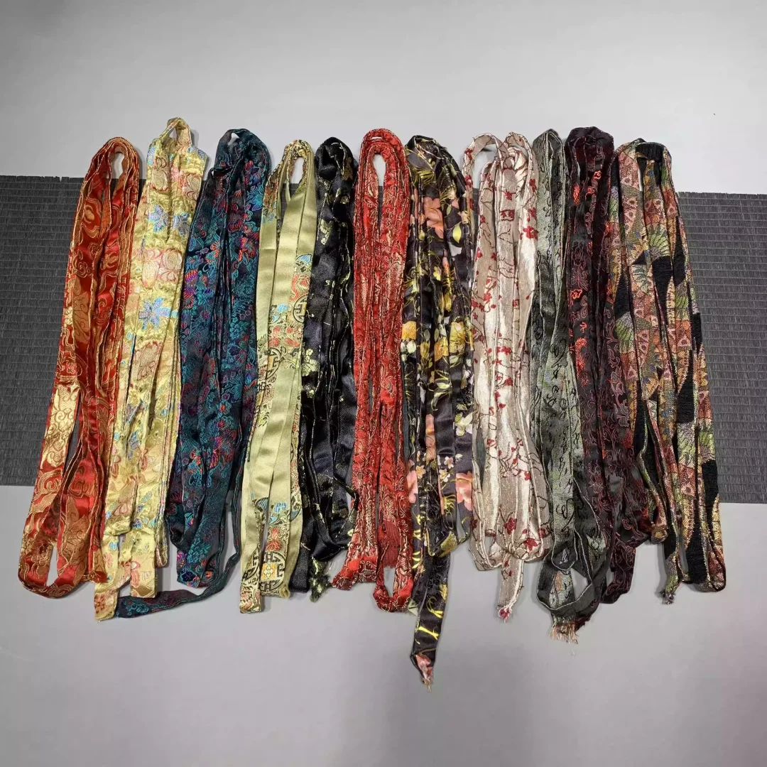 

4m Silk Cotton Nishijin Ronin Knot Sageo Tassel Rope Tooled in Gold for Katana Tachi Sword