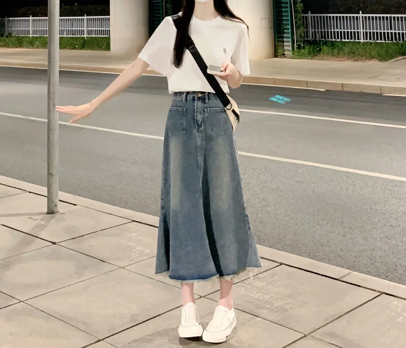 

2023 Summer Round Neck New Versatile Short Sleeve T-shirt Fishtail Skirt A-line Skirt Women's Half length Skirt Denim Skirt