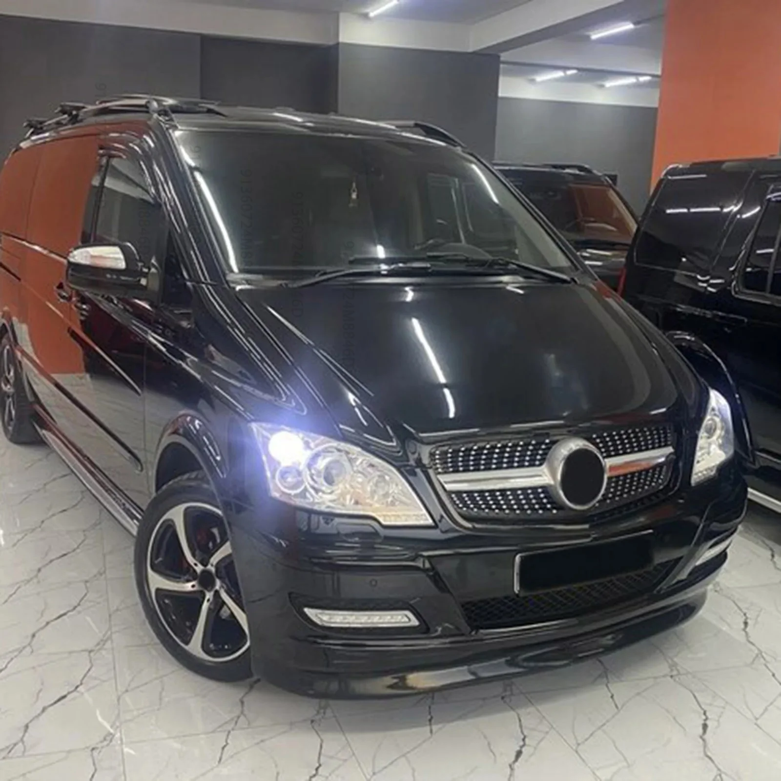 Osłona przedniej kratki grilla do Mercedes Viano W639 2006-2014, sportowa siatka diamentowa ABS, idealne dopasowanie, wymiana bez konieczności modyfikacji.